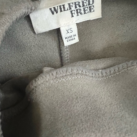 Aritzia Wilfred Free Suede Leggings - Picture 6 of 9